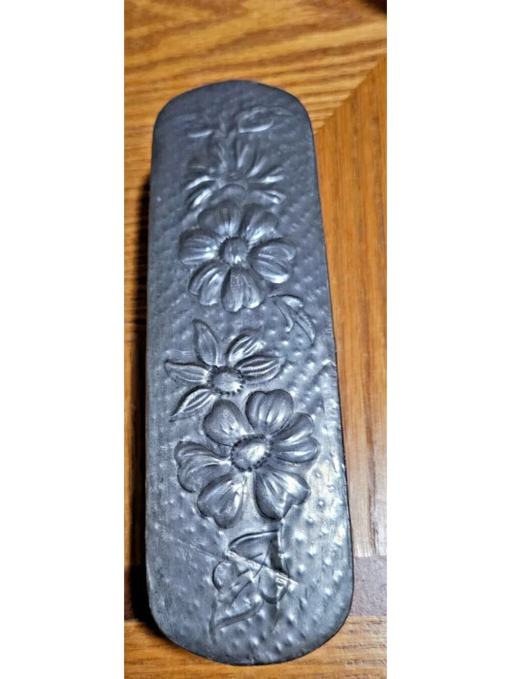 Vintage Ornate Brass-Backed Clothes Brush w/ Floral Design, Bristle Brush 7x2